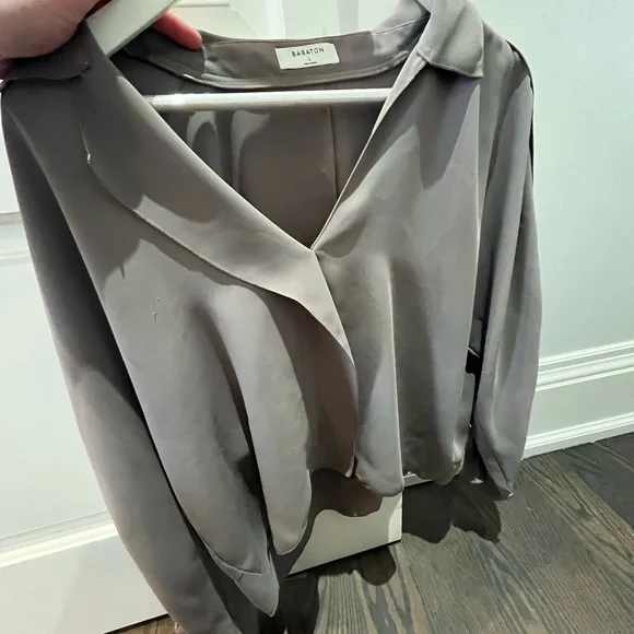 Babaton - Picture 2 of 2